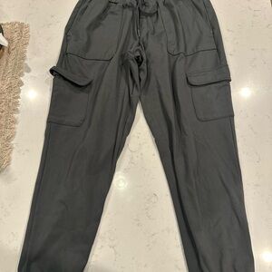 Mondetta Charcoal Cargo Pants
